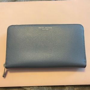 Henri Bendel 57th Continental Zip Around Wallet!